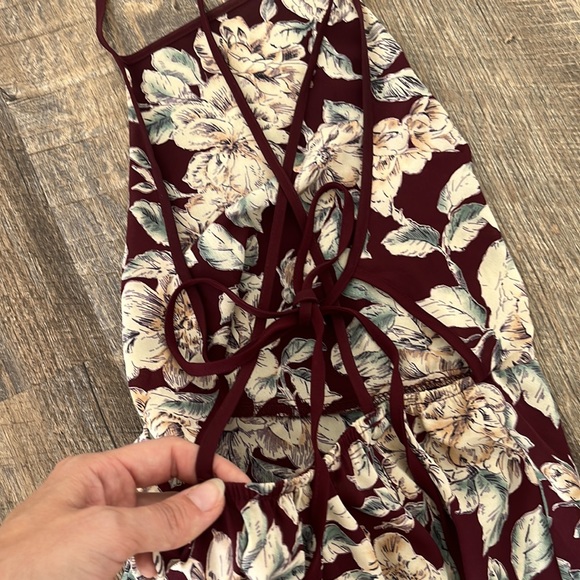 Floral Backless Maxi Dress - Picture 4 of 6